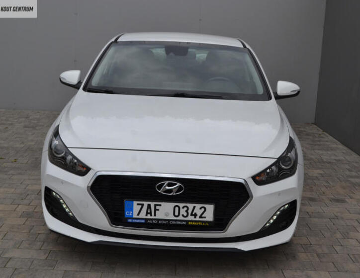 Hyundai i30 50