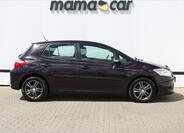 Toyota Auris 8
