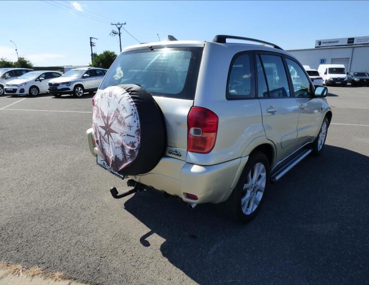 Toyota RAV4 3