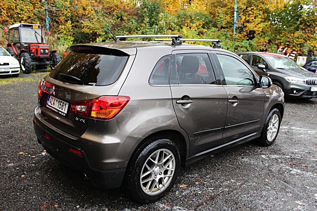 Mitsubishi ASX