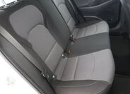 Hyundai i30 13