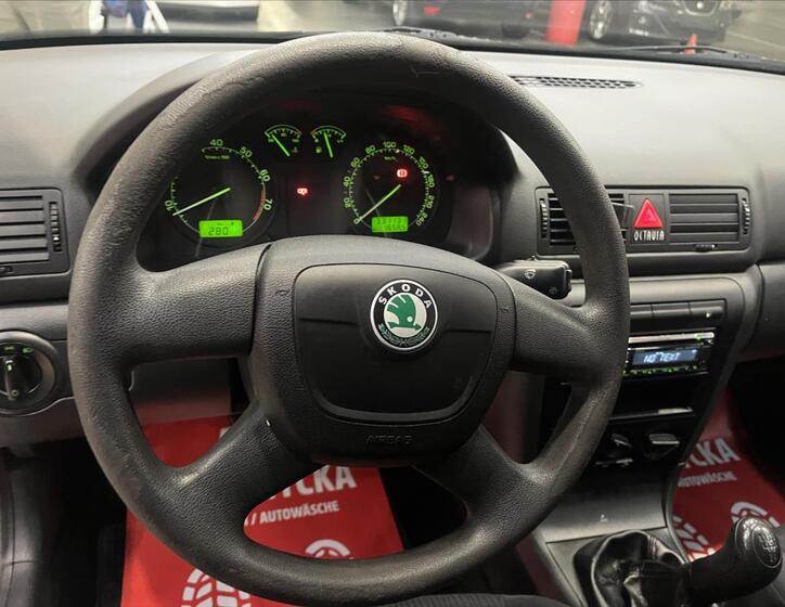 Škoda Octavia 12