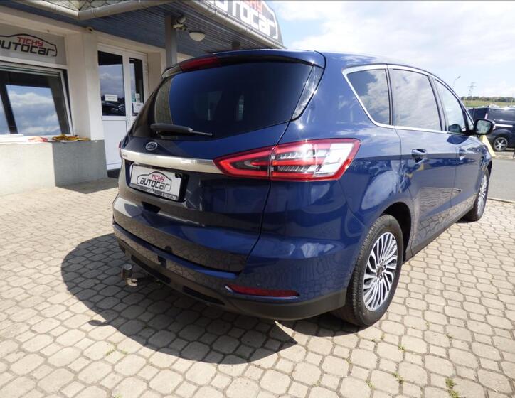 Ford S-MAX 2