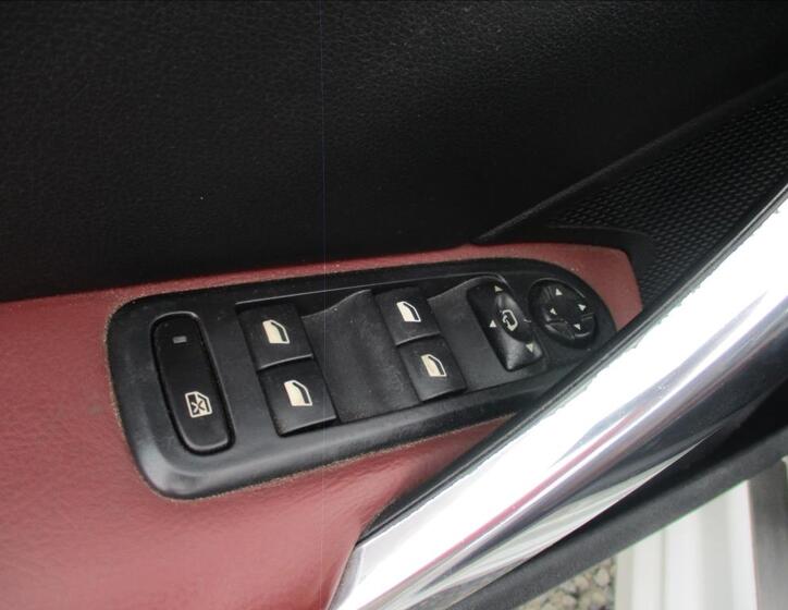 Peugeot 308 30