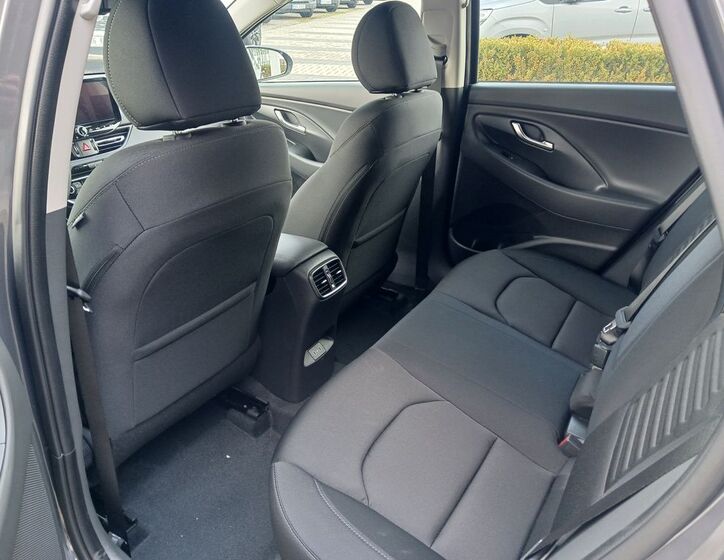 Hyundai i30 11