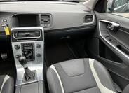 Volvo V60 32