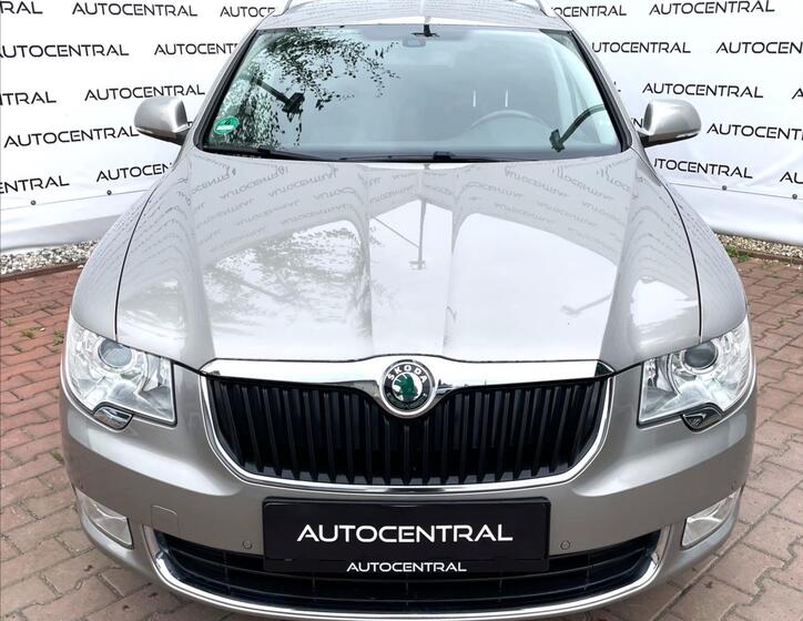 Škoda Superb 2