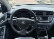 Hyundai i20 9