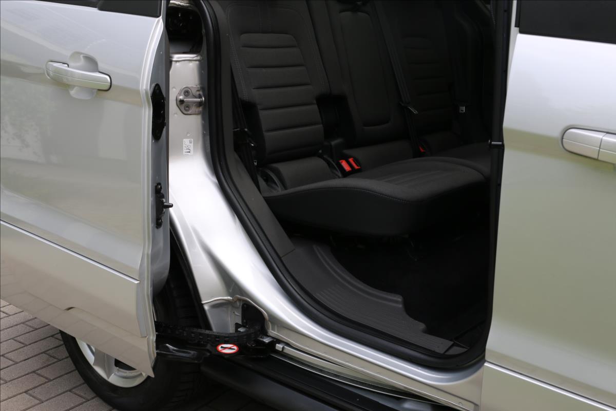 Ford Tourneo