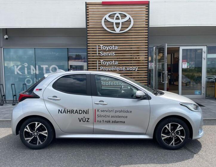 Toyota Yaris 4