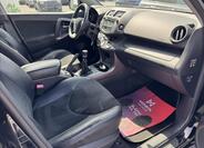 Toyota RAV4 17