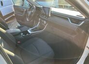 Toyota RAV4 16