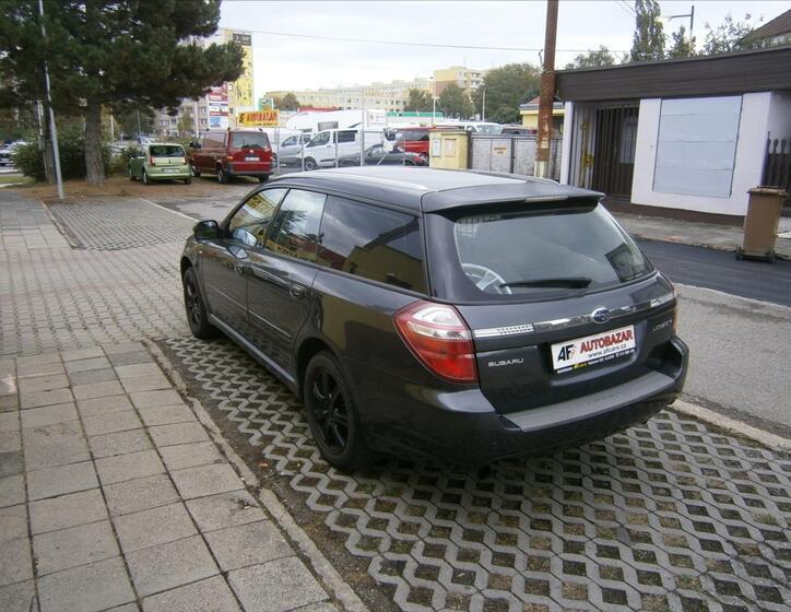 Subaru Legacy 6