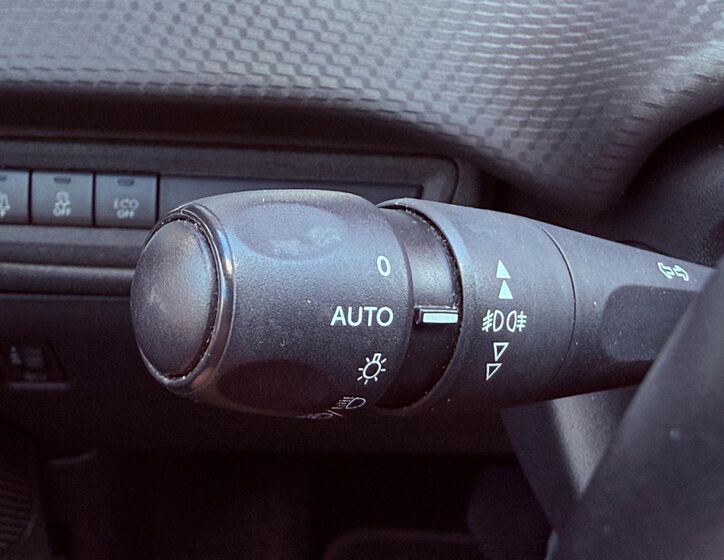 Peugeot 208 20