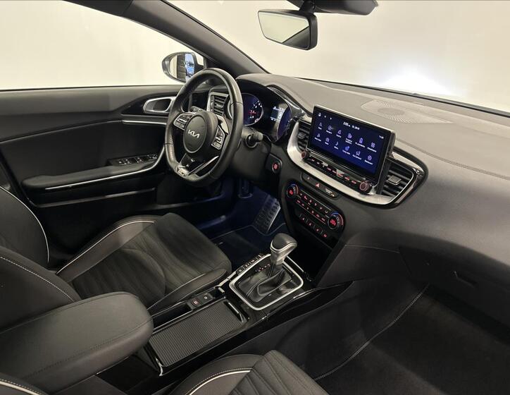 KIA ProCeed 23