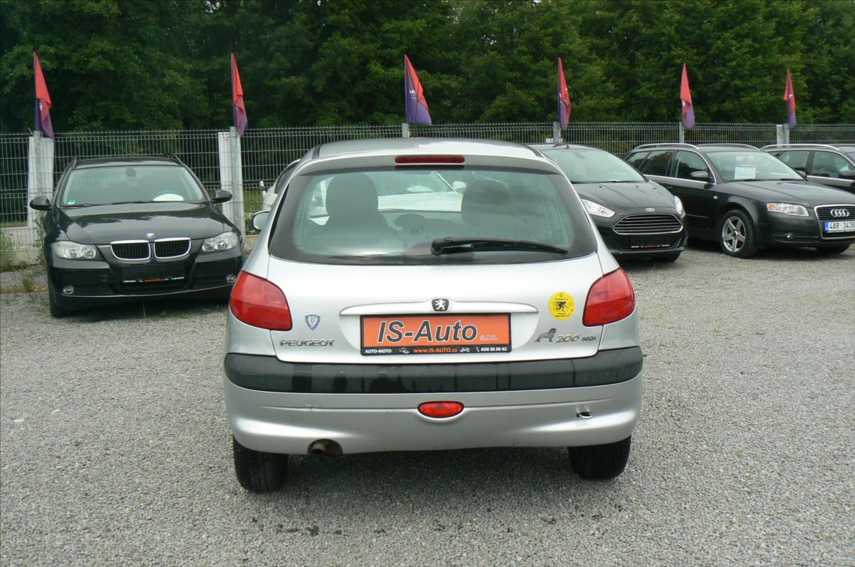 Peugeot 206