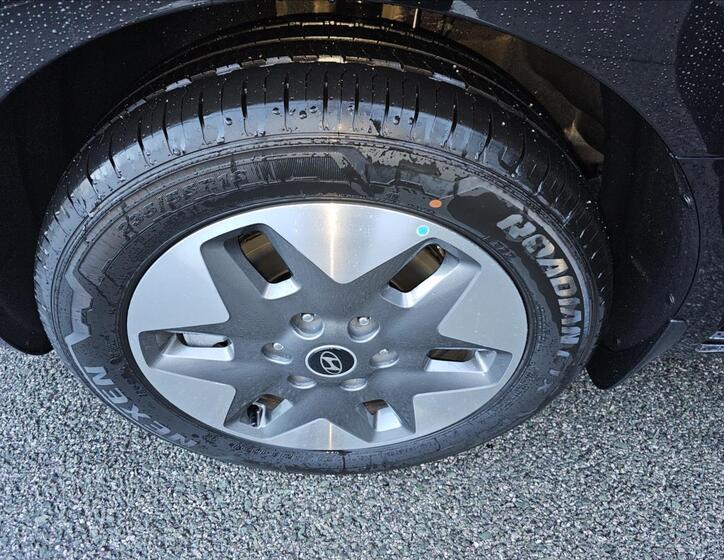 Hyundai Staria 18