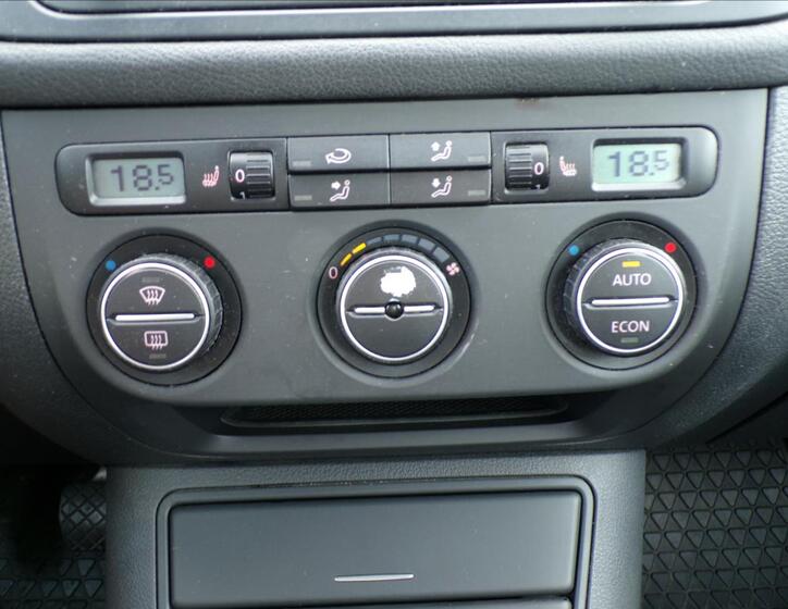 Volkswagen Golf Plus 10