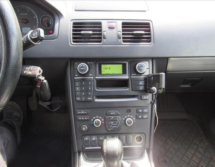 Volvo XC90 15