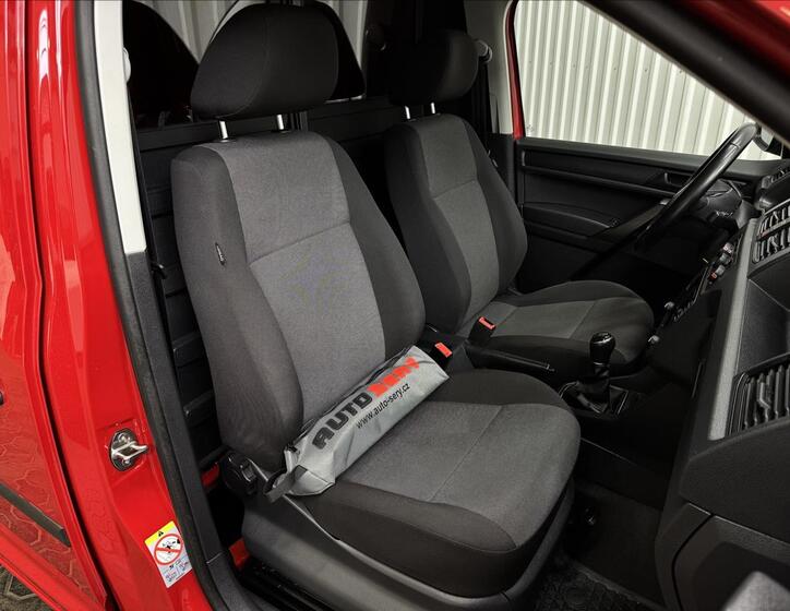 Volkswagen Caddy 33