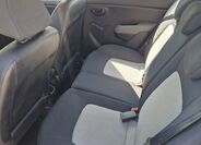 Hyundai i10 9
