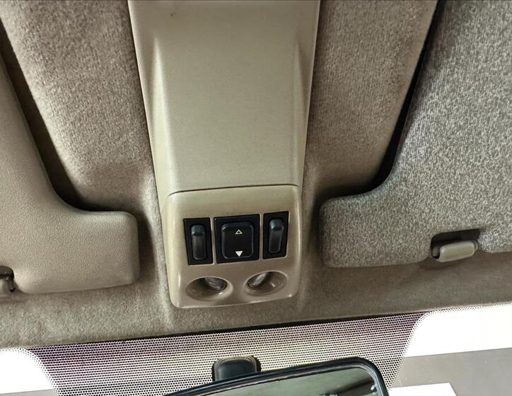 Nissan Terrano 32