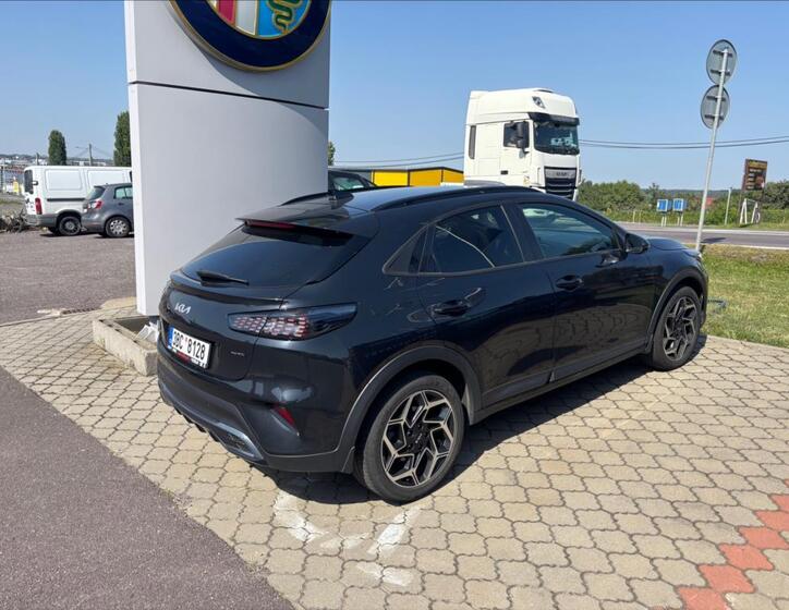 KIA XCeed 4