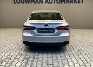 Toyota Camry 14