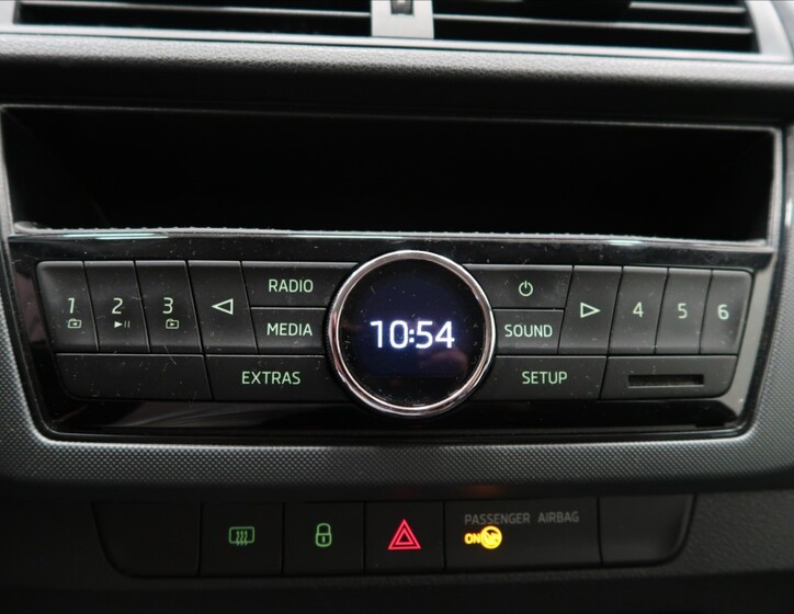 Škoda Fabia 15