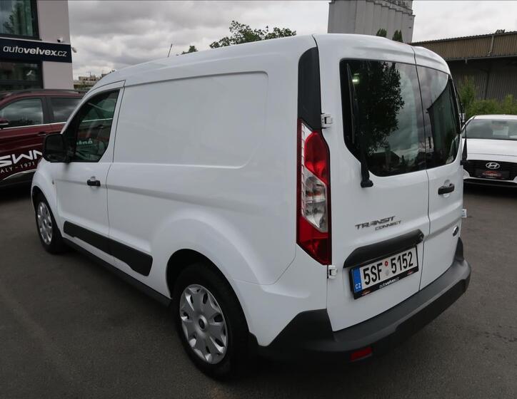 Ford Transit Connect 4