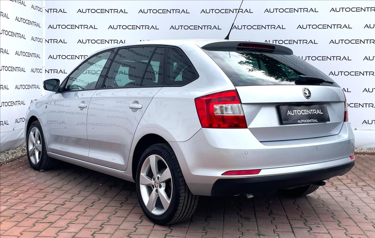 Škoda Rapid