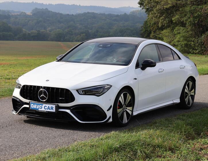 Mercedes-Benz CLA 3
