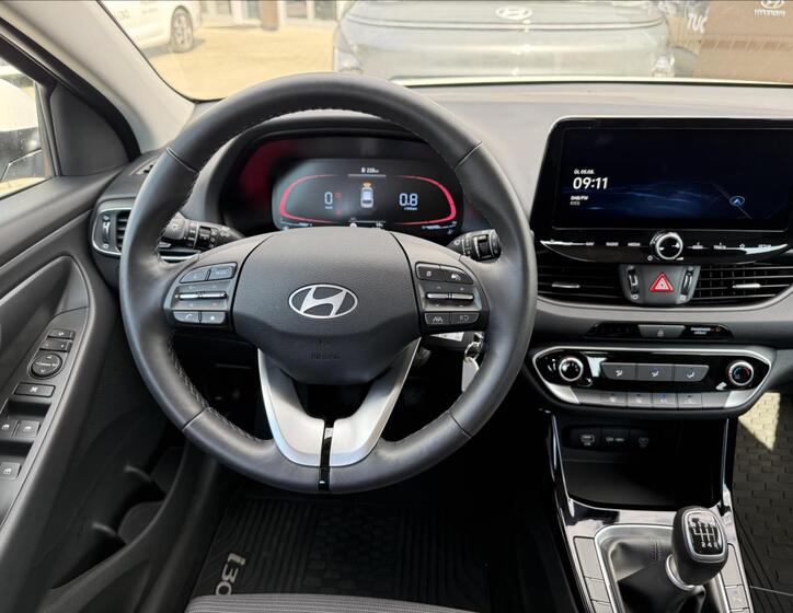 Hyundai i30 10