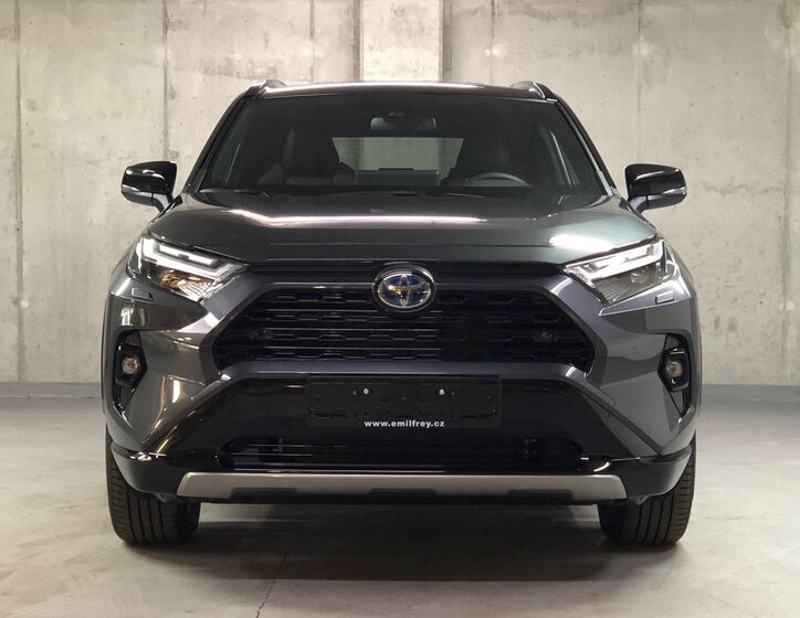 Toyota RAV4 2