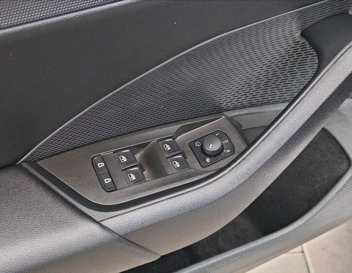Škoda Octavia 13