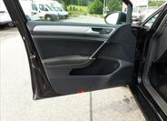 Volkswagen Golf 14