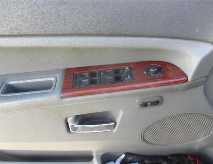 Jeep Grand Cherokee 18
