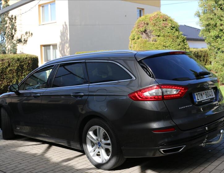 Ford Mondeo 13