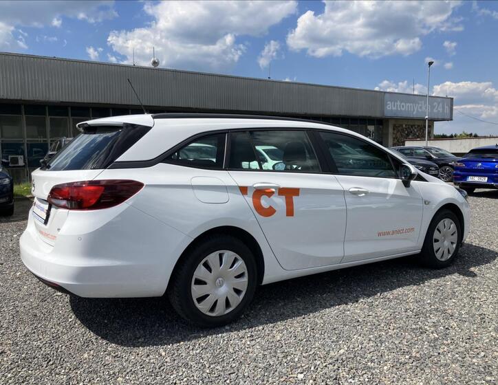 Opel Astra 4