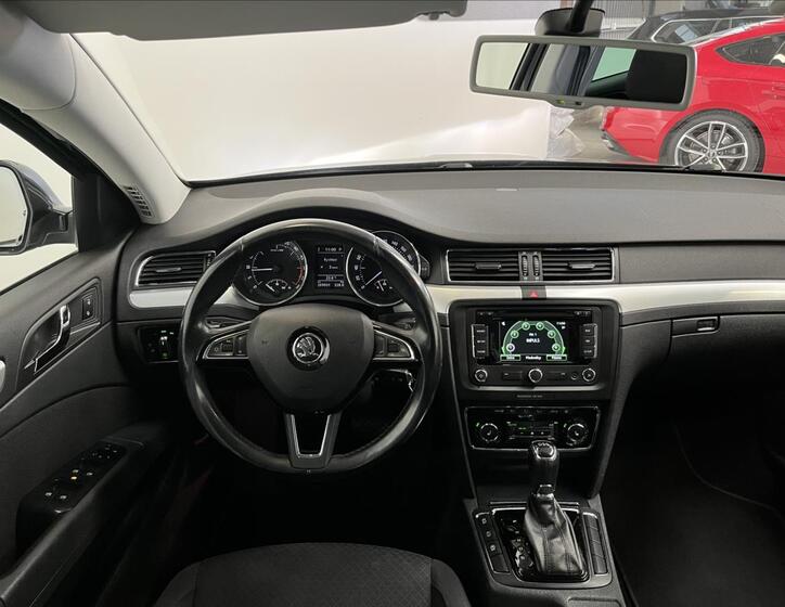 Škoda Superb 5