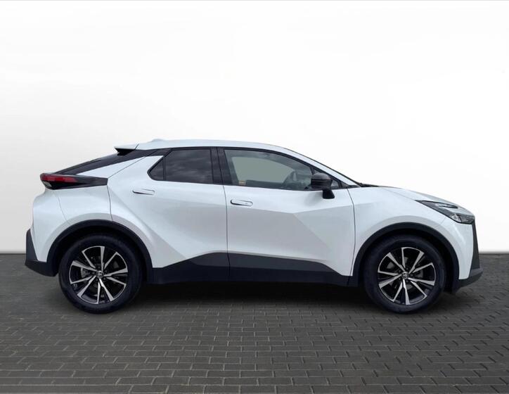 Toyota C-HR 8
