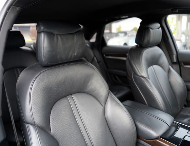 Audi A8 25