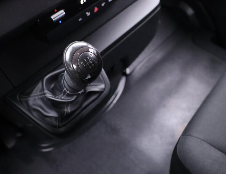 Mercedes-Benz Sprinter 23