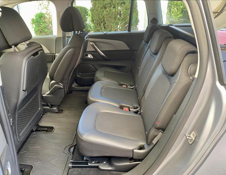 Citroën Grand C4 SpaceTourer 13