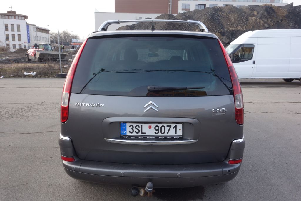 Citroën C8