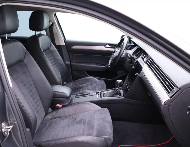 Volkswagen Passat 14