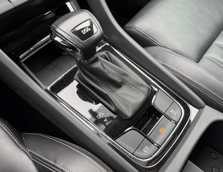 Škoda Karoq 24