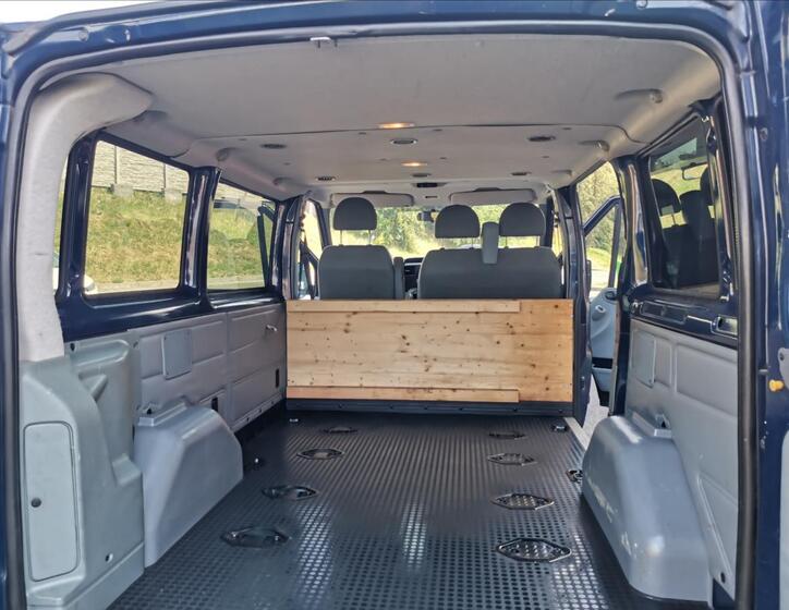 Ford Transit 12