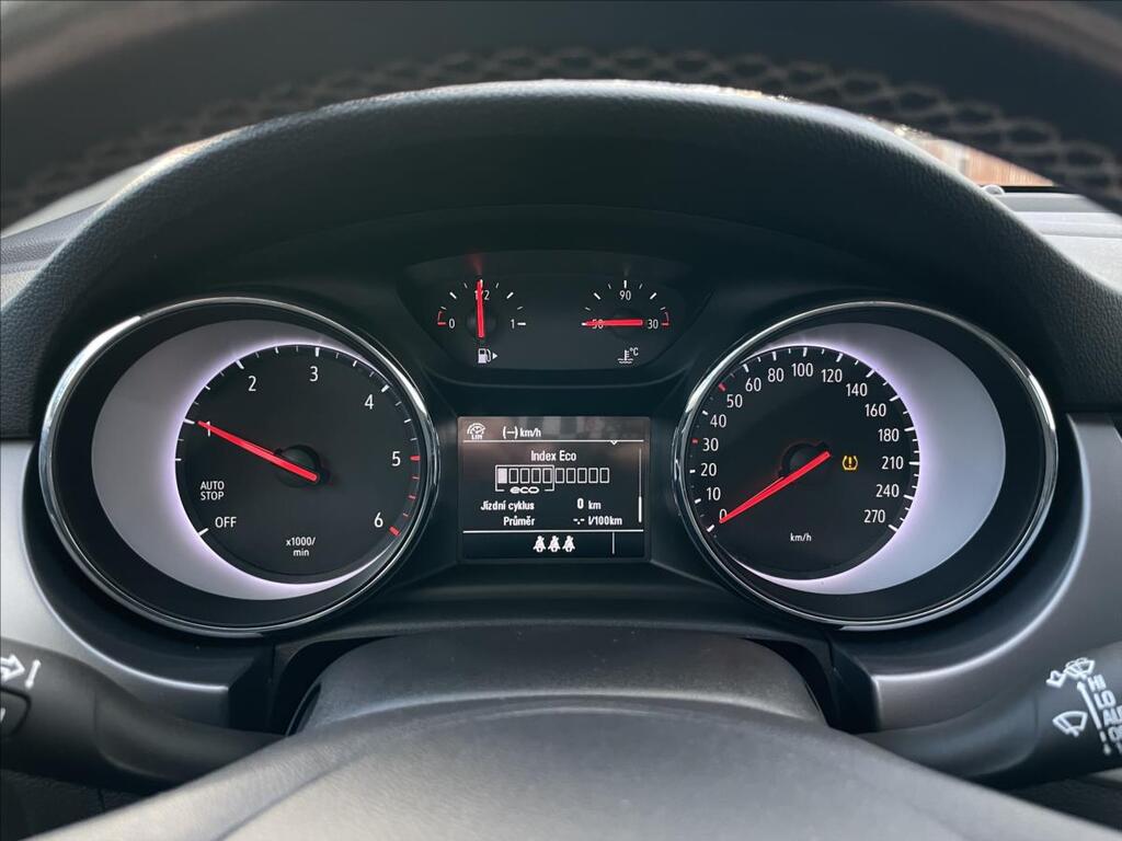 Opel Astra 9