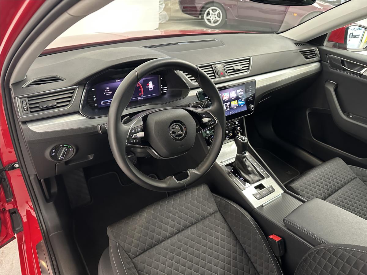 Škoda Superb